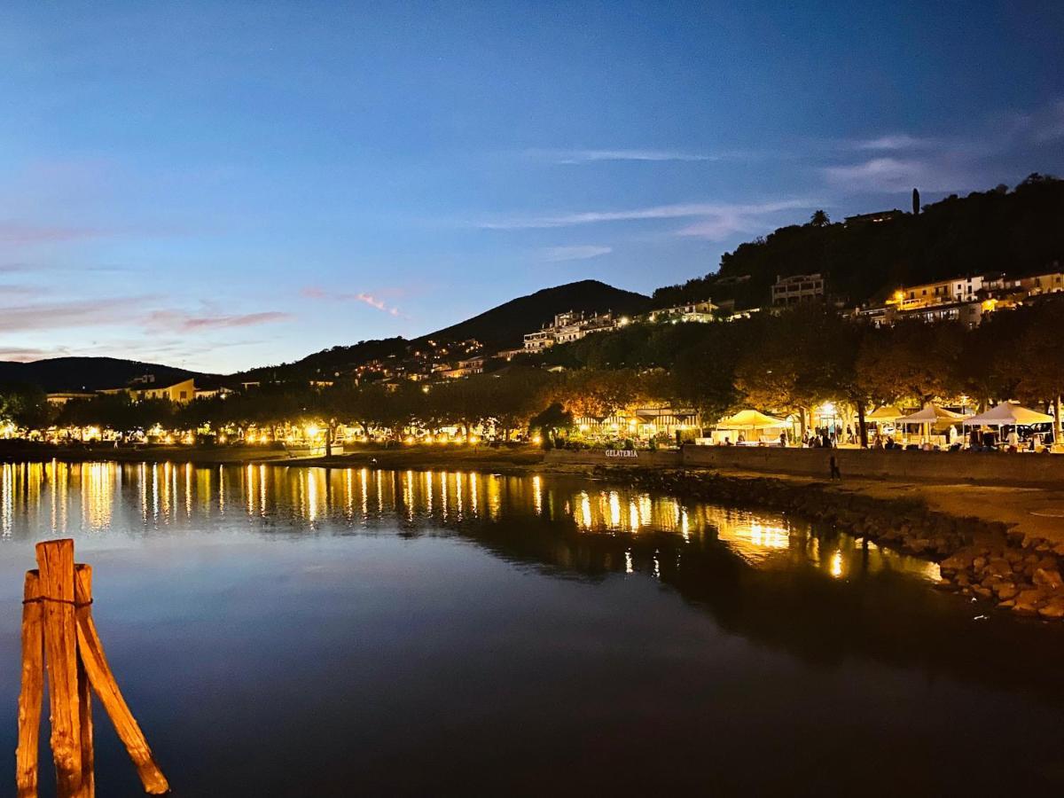Alele Alloggio Turistico Trevignano Romano Exterior foto