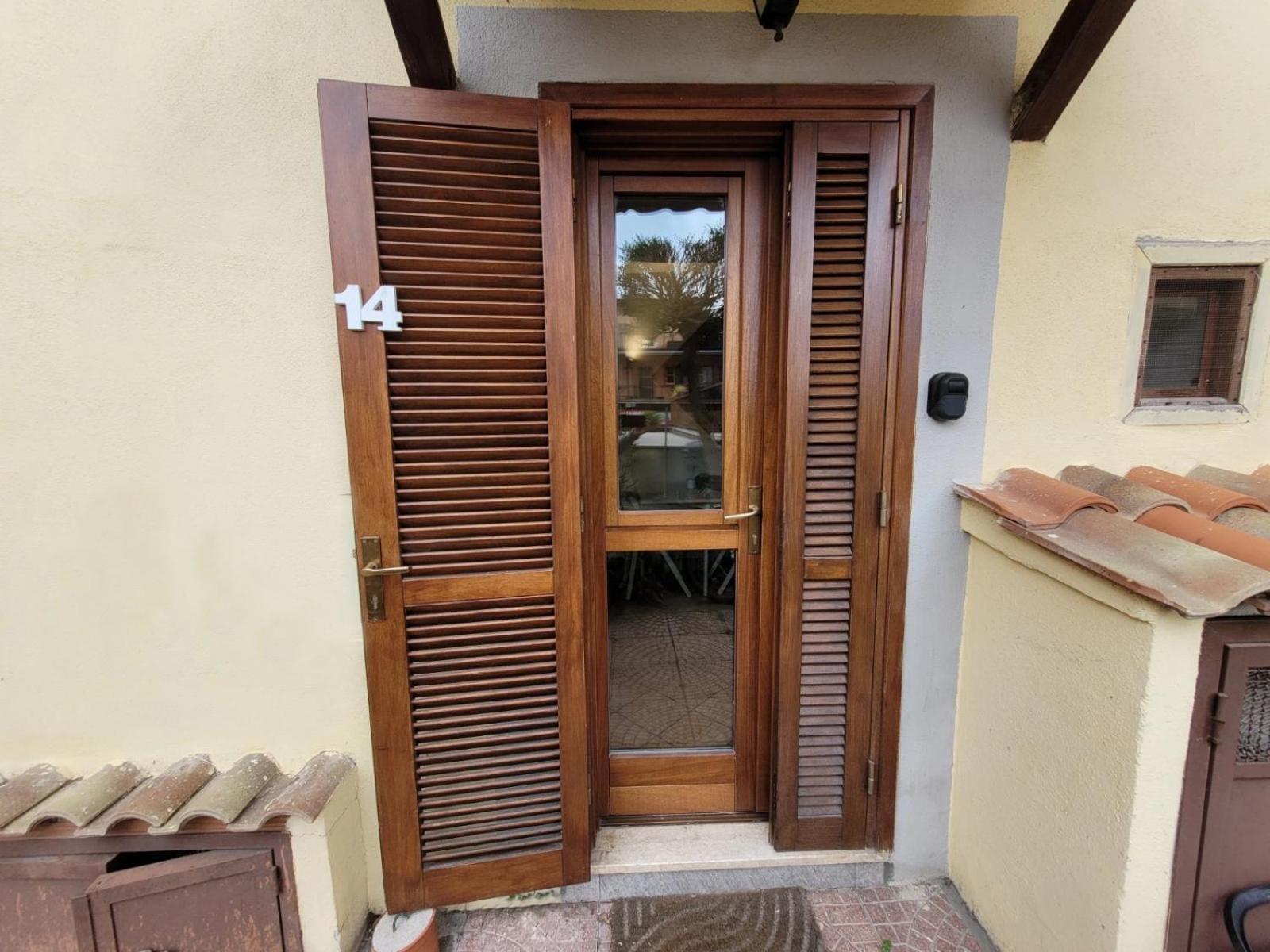 Alele Alloggio Turistico Trevignano Romano Exterior foto